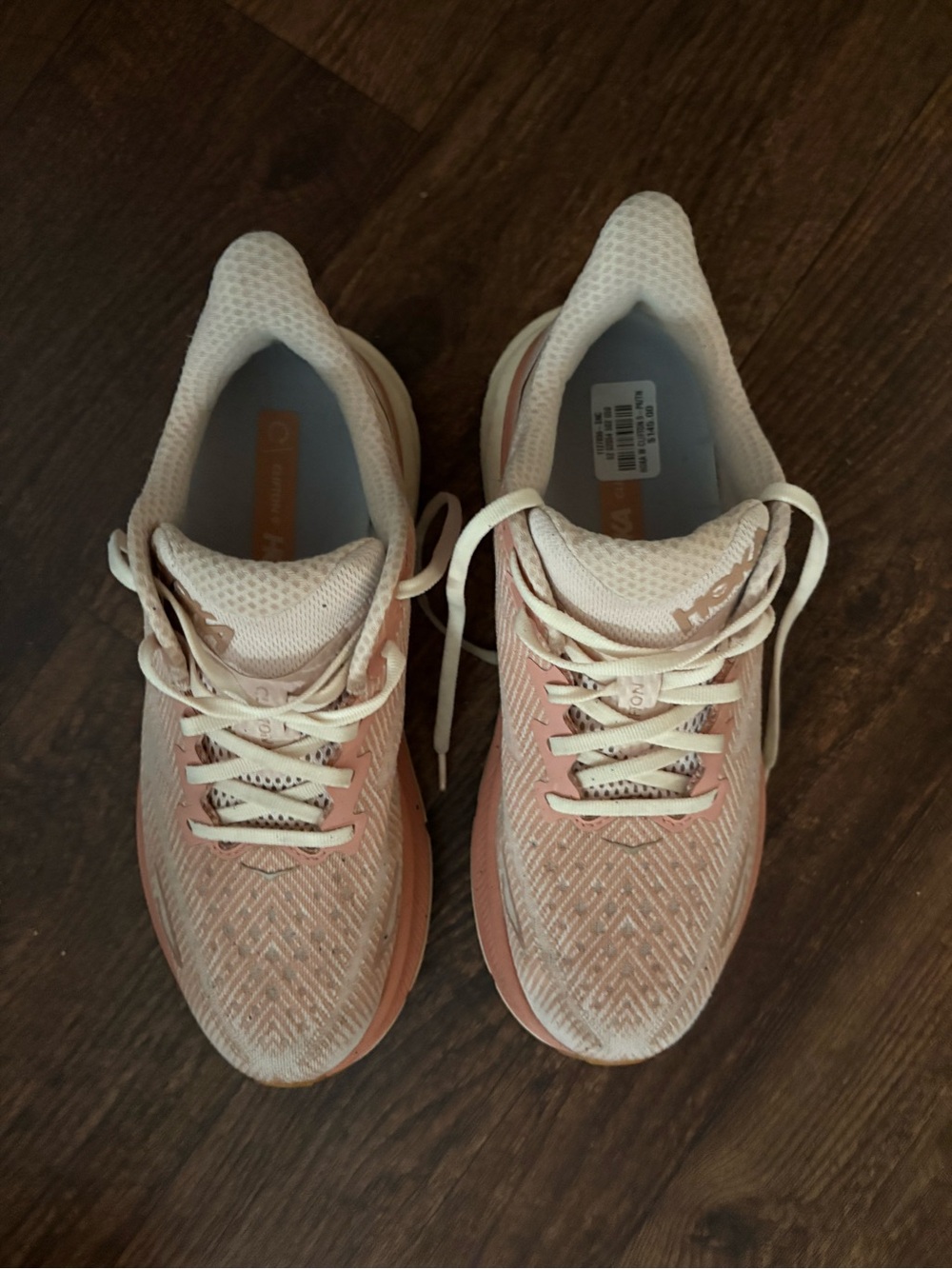 Hoka Clifton 9